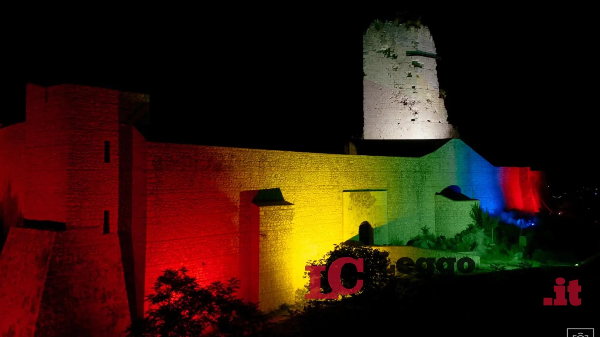 Luci della fratellanza, si spengono le luci