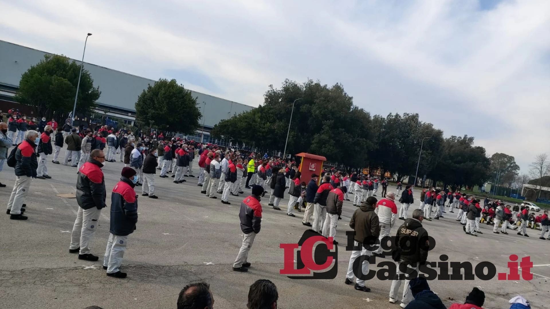 L'emorragia di Stellantis e quei sindacalisti che vanno all'incasso