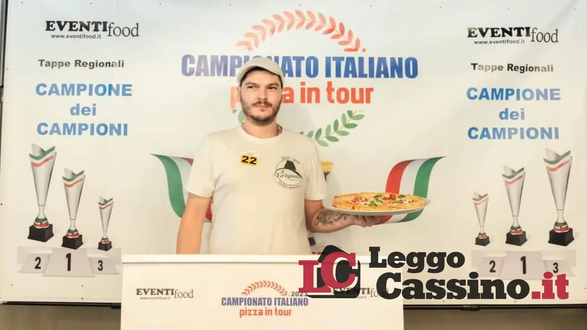 Il pizzaiolo Moreno Zacchia Campione Italiano Categoria Pizza Classica