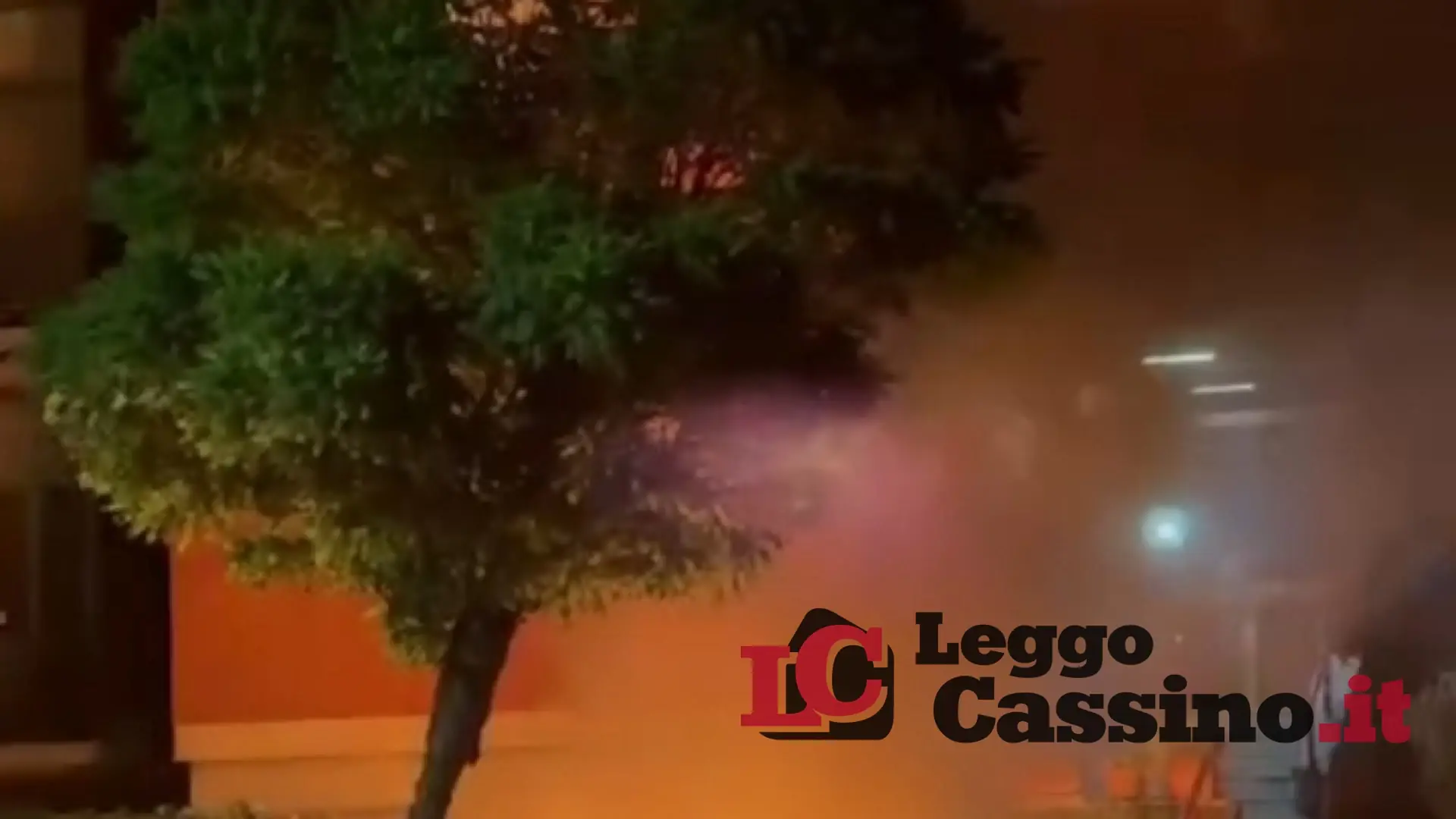 Incendio in un palazzo, paura a Cassino