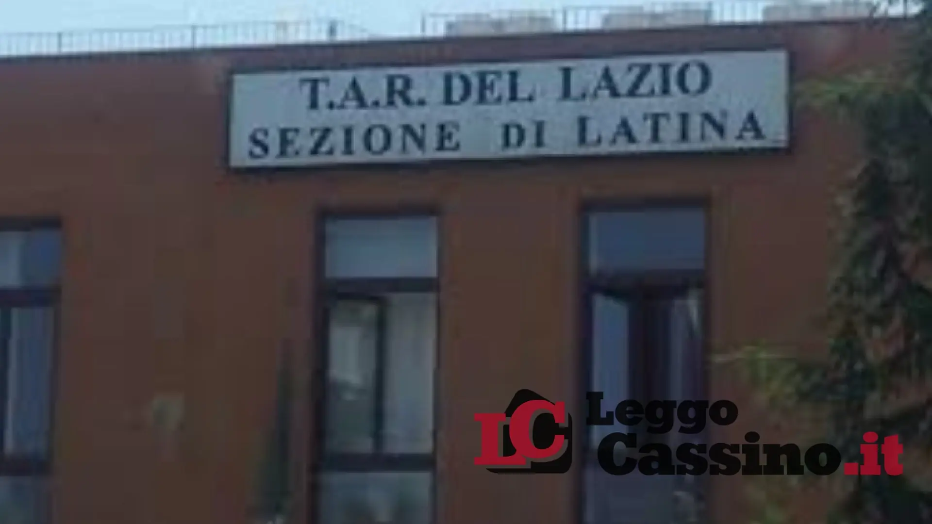 Lavori abusivi all'ex mercato coperto: il TAR dà ragione al Comune