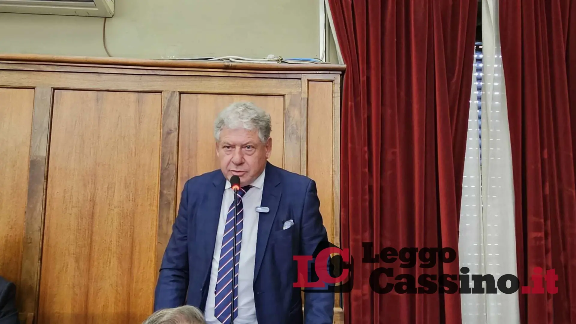 “Quei due o tre” hanno un nome, una dignità e un mandato popolare