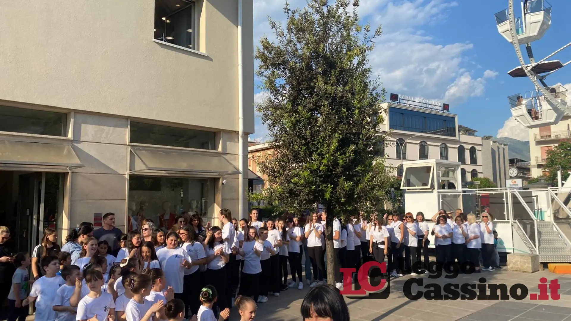"Emozioni in Movimento": la danza anima "Cassino In Fiore"