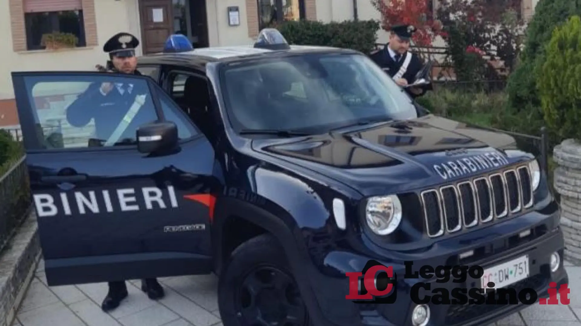 Picchia un coetaneo con una bottiglia, Daspo urbano per due anni