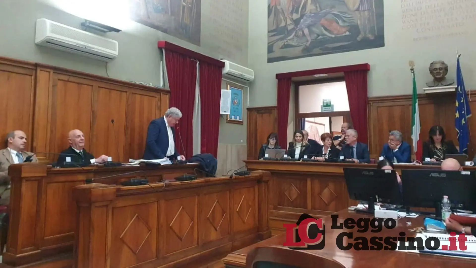 Cassino, il "fuorionda" in Consiglio finisce in Tribunale:  Salera denuncia Sebastianelli