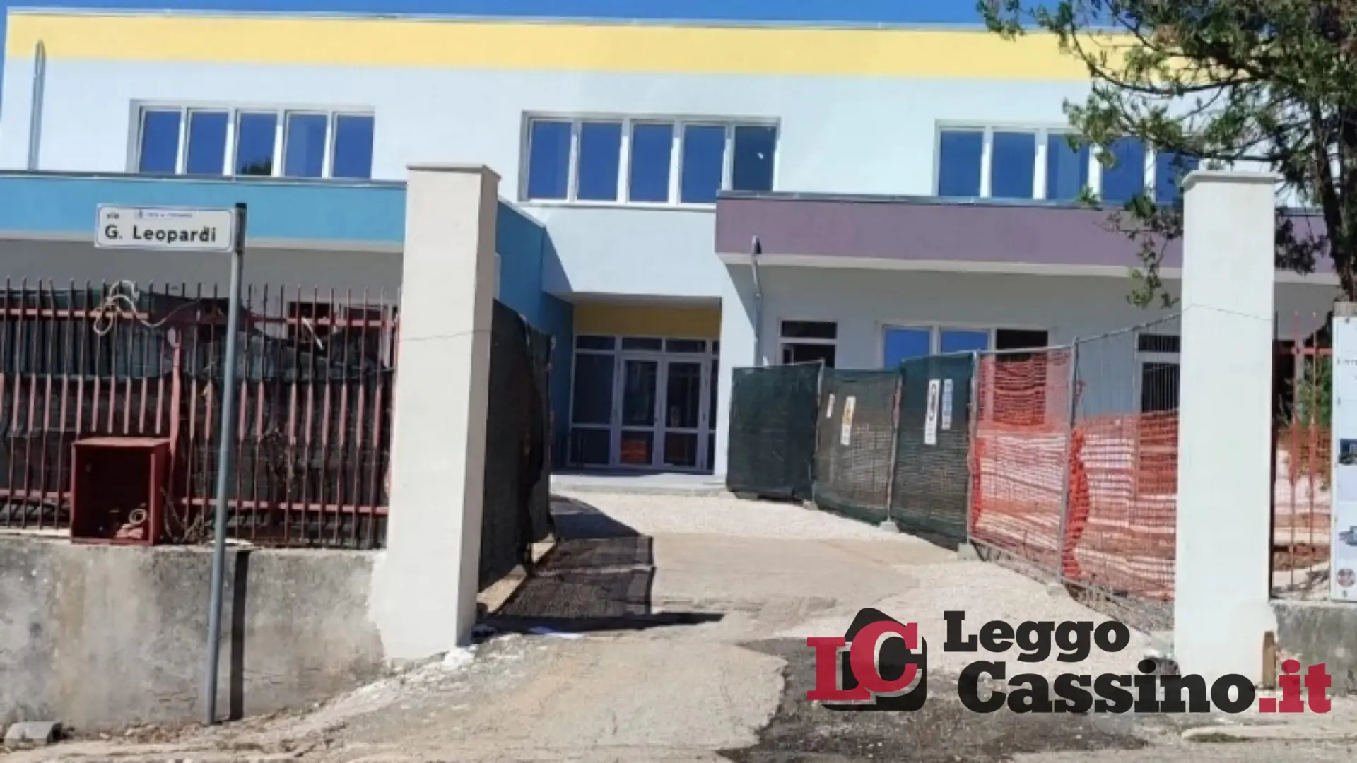 Raid notturno nelle scuole di Cervaro: malviventi fanno razzia di tablet e pc