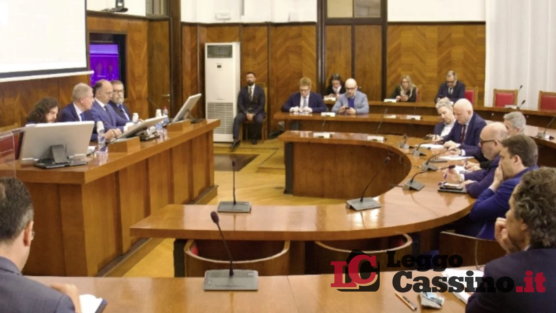 Stellantis, ora si fa sul serio: ora un vertice tra il ministro Urso e il governatore Rocca