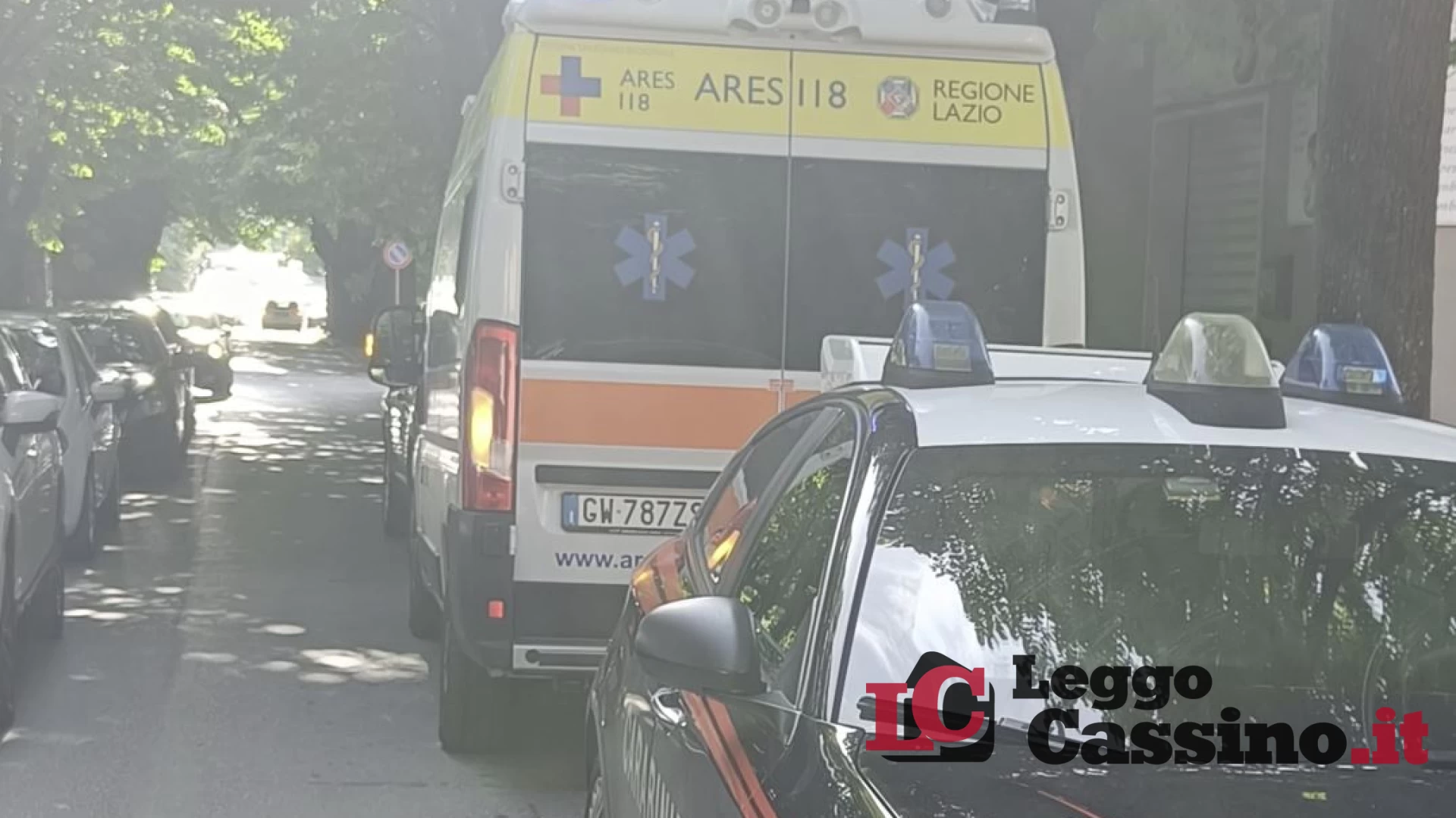 Cassino, brandisce un coltello contro moglie e figli: paura in un’abitazione del centro