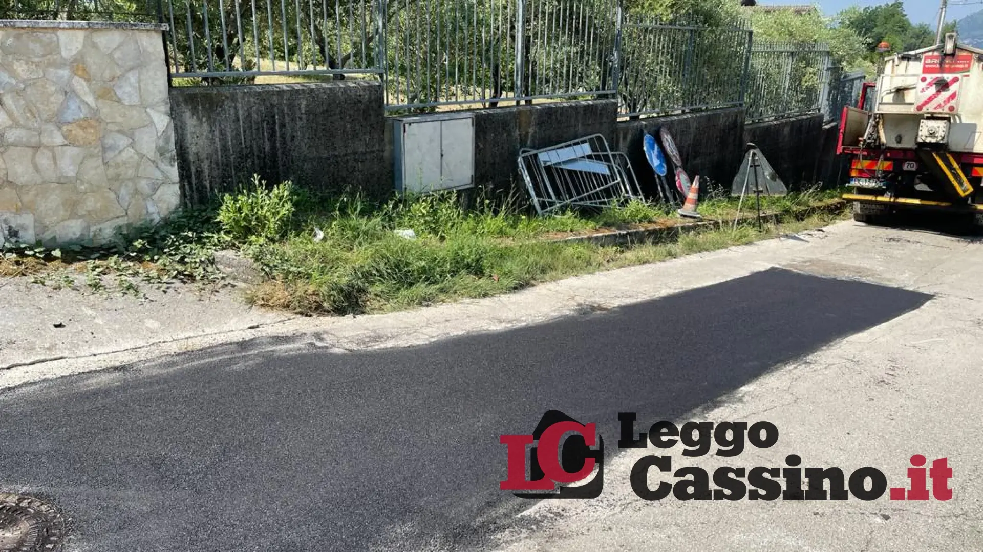 Voragine su via Selvotta, interviene l'Acea