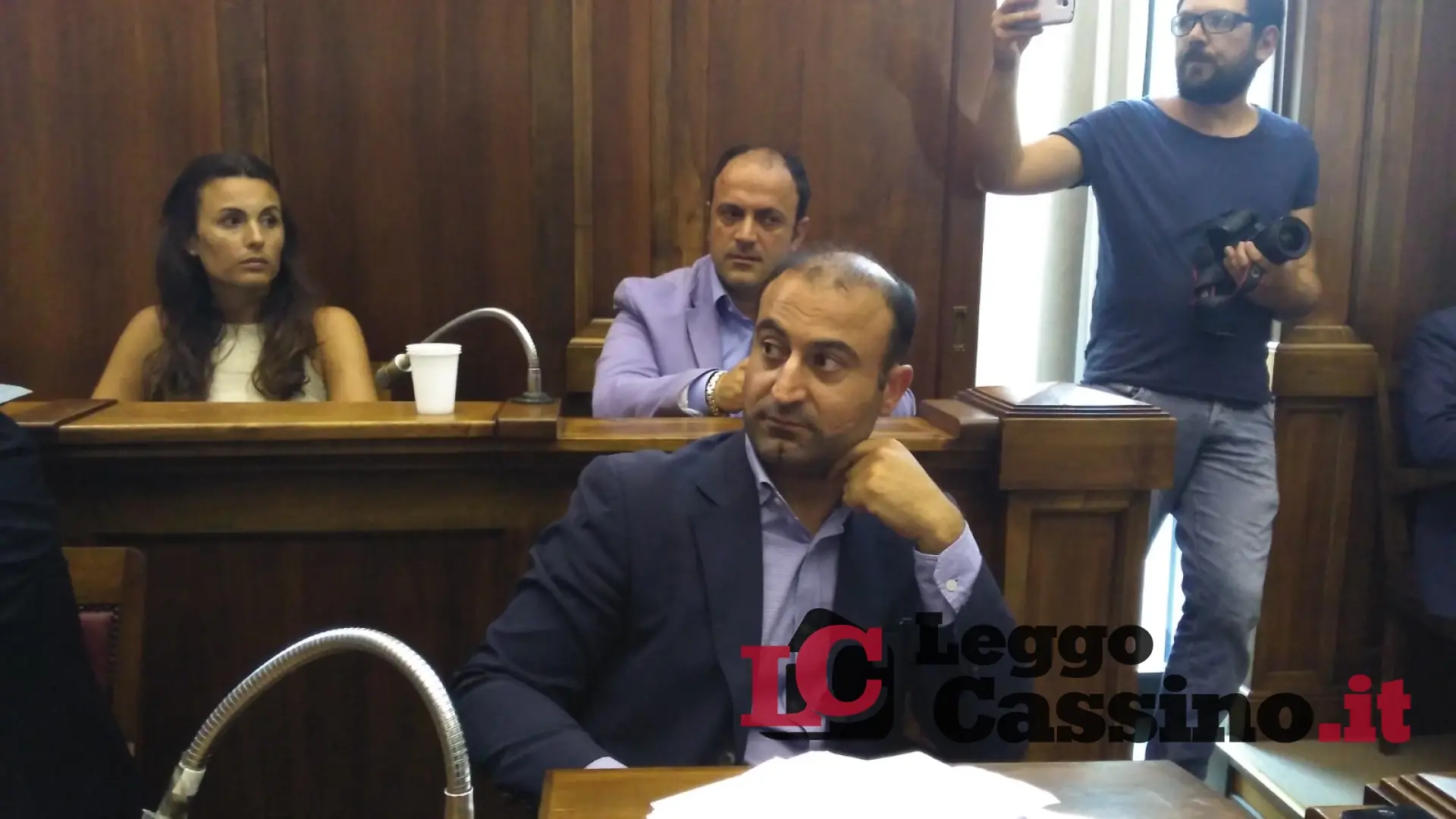 "Questo centrodestra non vincerà neanche le elezioni di condominio"