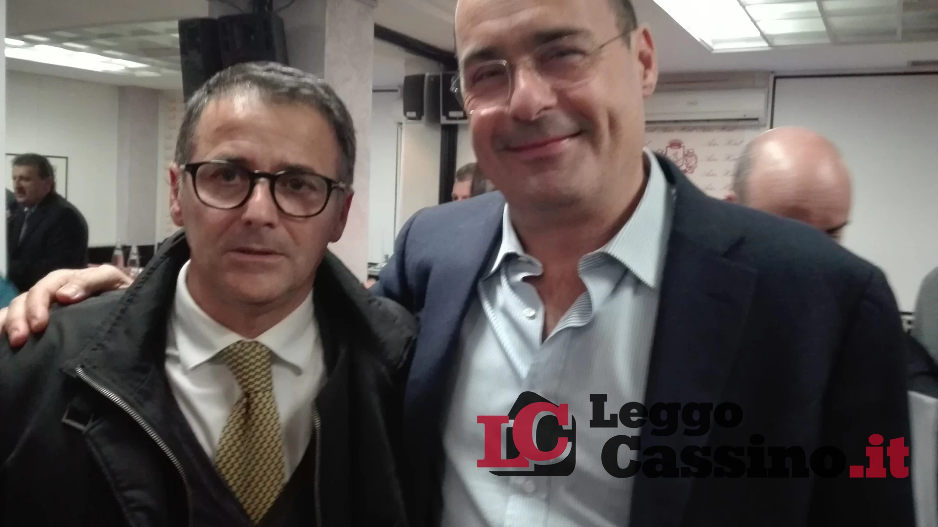 Zingaretti ad Aquino per inaugurare le panchine letterarie
