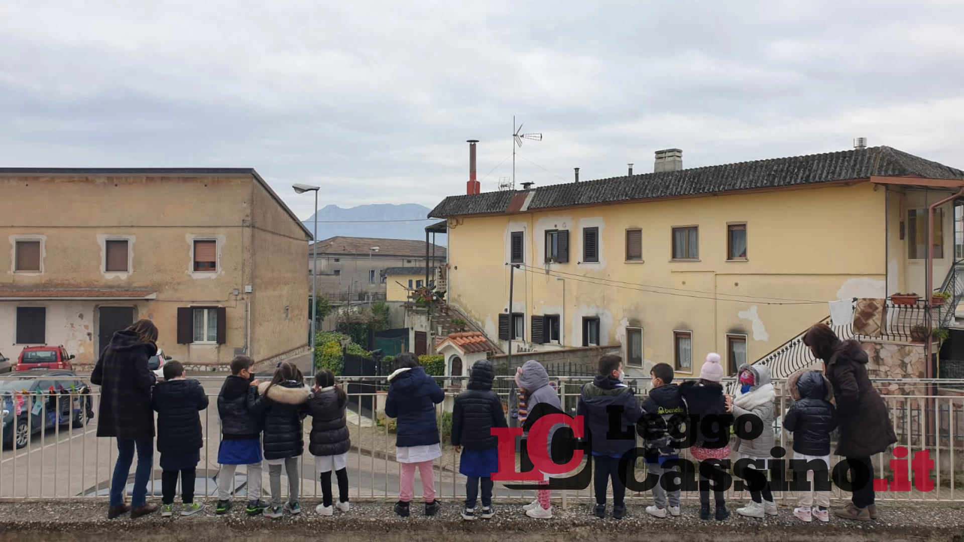 Giornata dei calzini spaiati, iniziativa alla "Don Bosco"