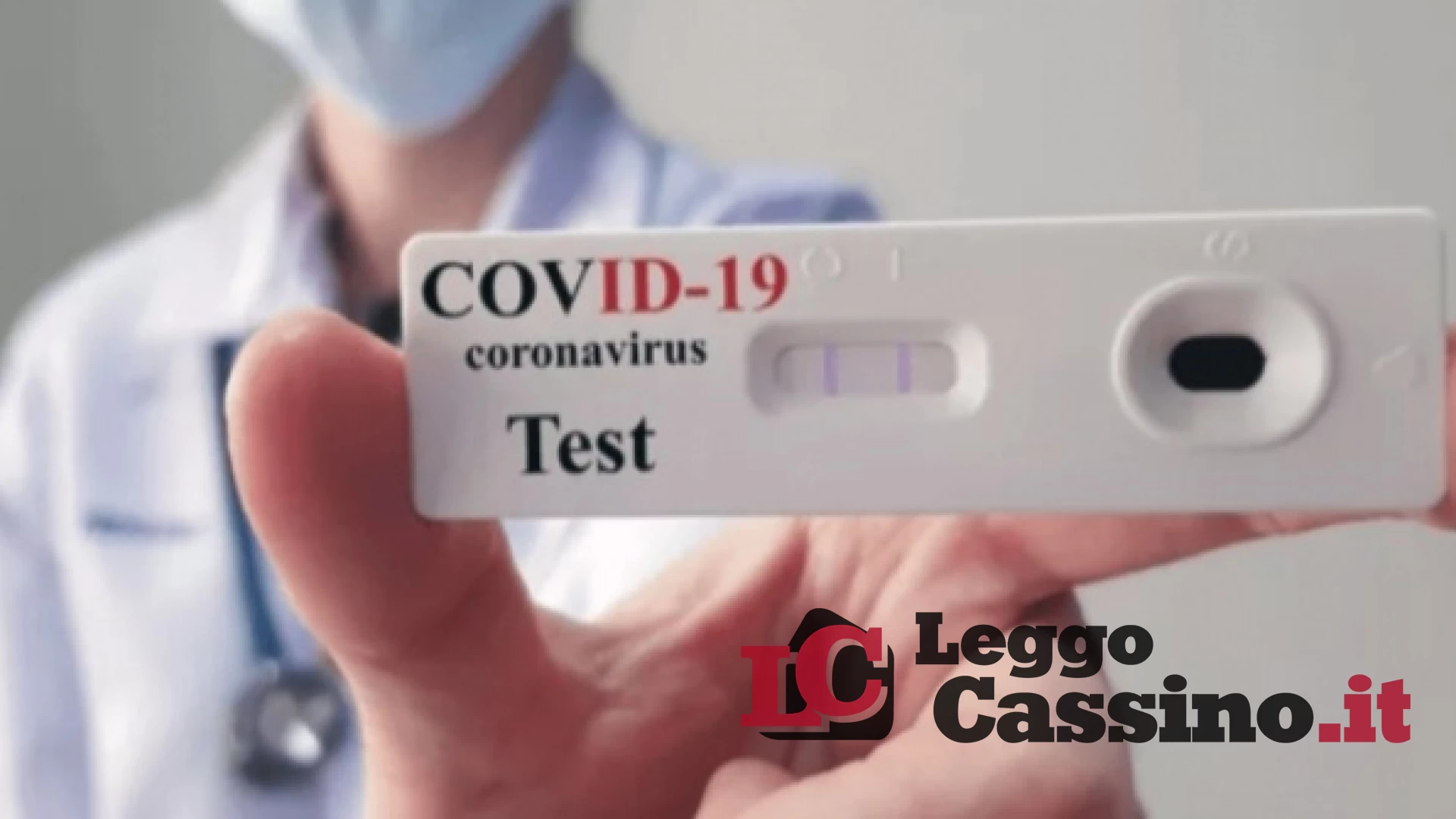 Covid, curva in picchiata e guariti in aumento
