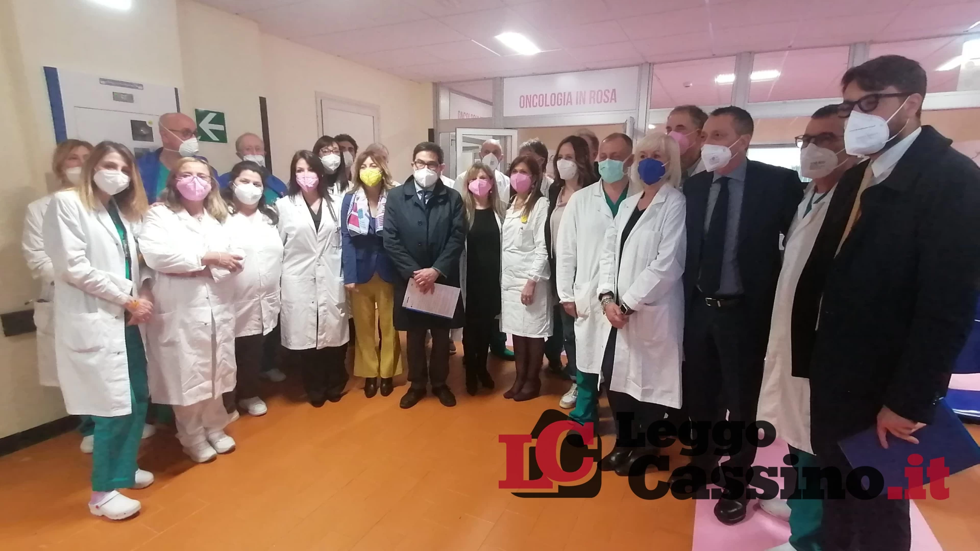 Covid, muore una donna di 49 anni. I contagi non arretrano