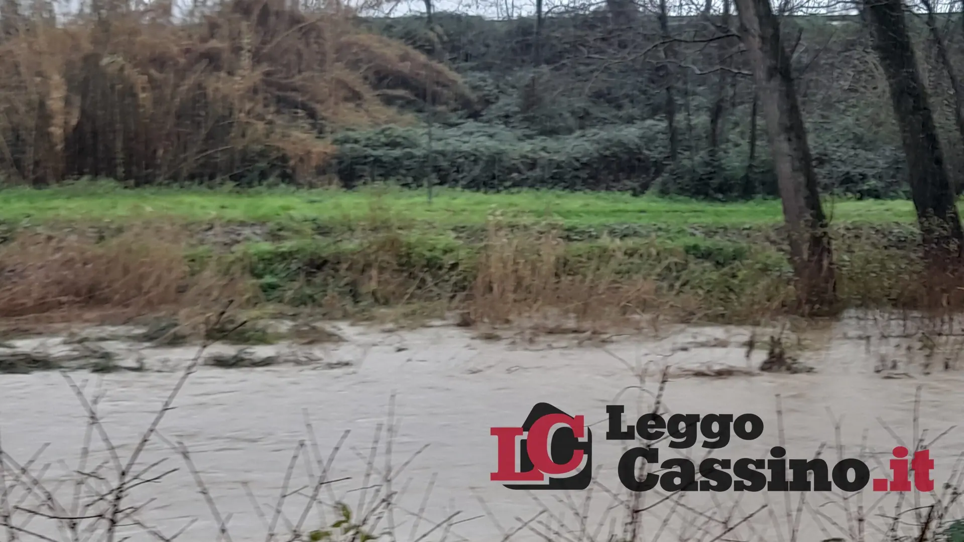 Allerta meteo, fiumi in piena e chiuse alcune scuole