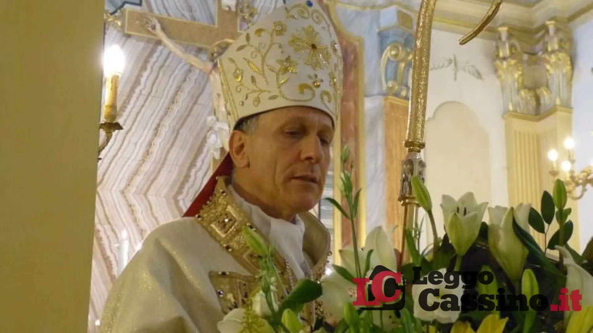 Insulta il vescovo su Facebook: denunciato, ora rischia il processo