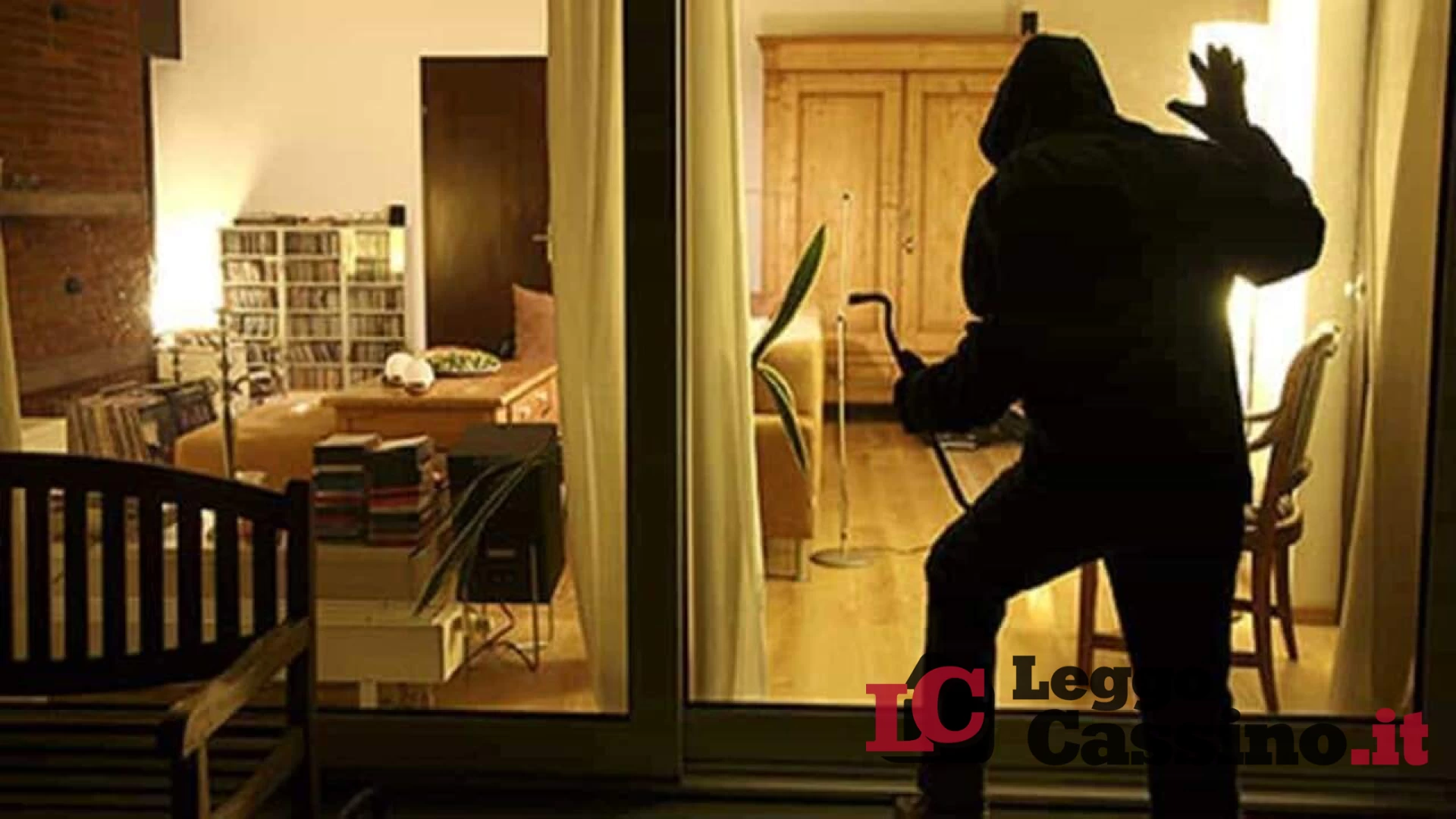 Cassino, i ladri fanno razzia in casa di un consigliere comunale. L'appello straziante