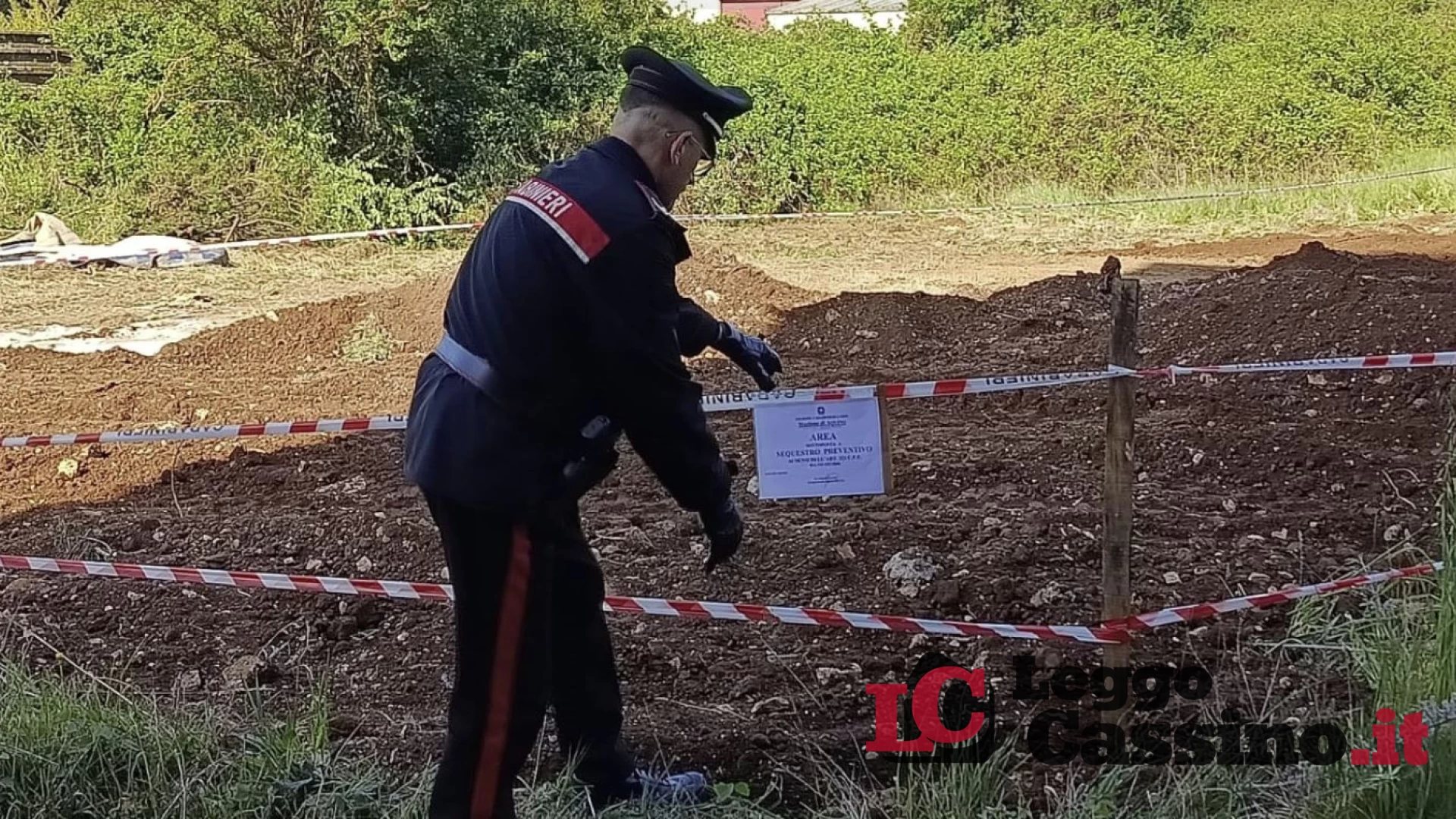 Castrocielo, tonnellate di mascherine FFP2 interrate: i Cara...