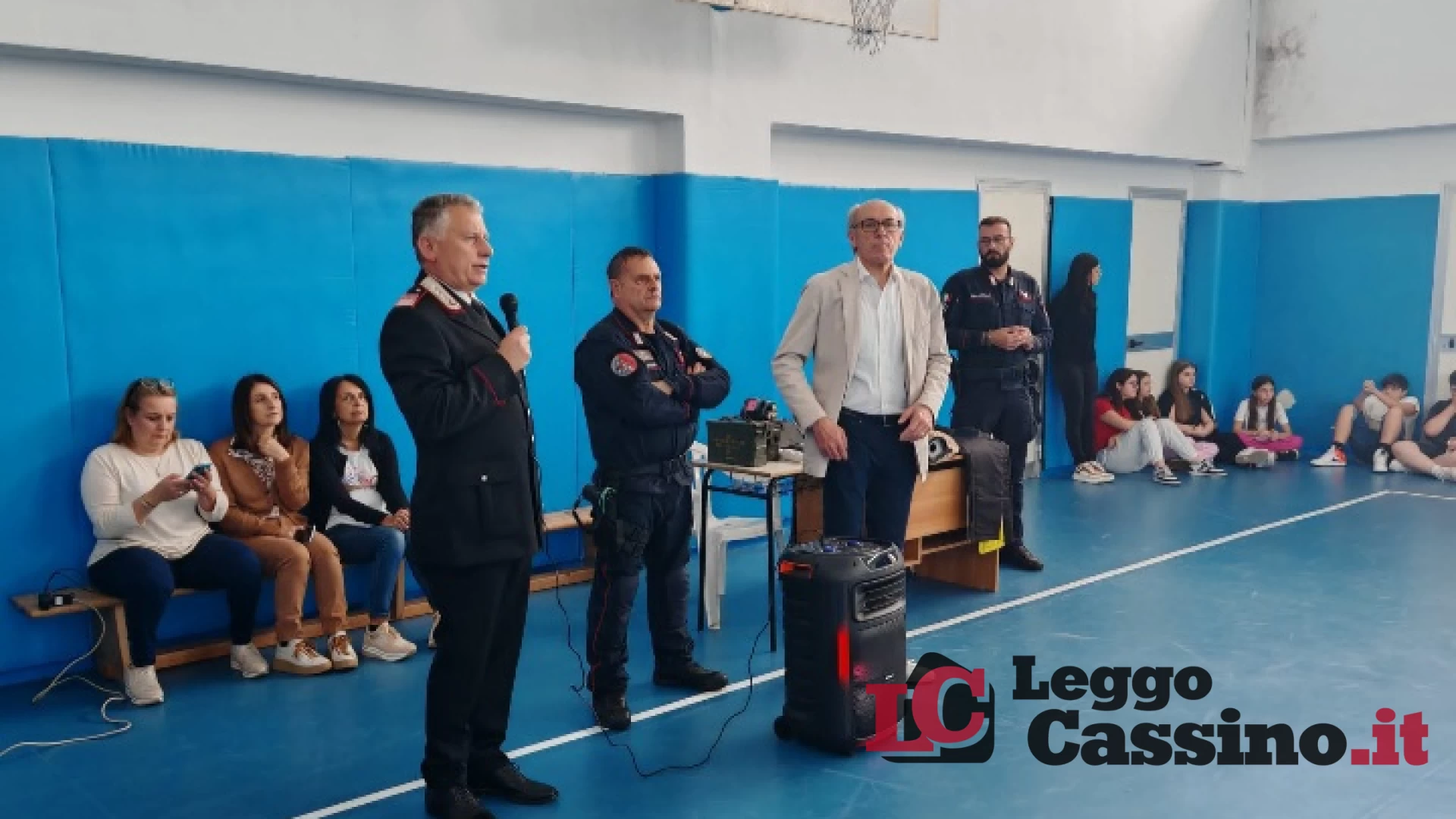 Legalità a scuola: i Carabinieri e l'Unità Cinofila incontra...
