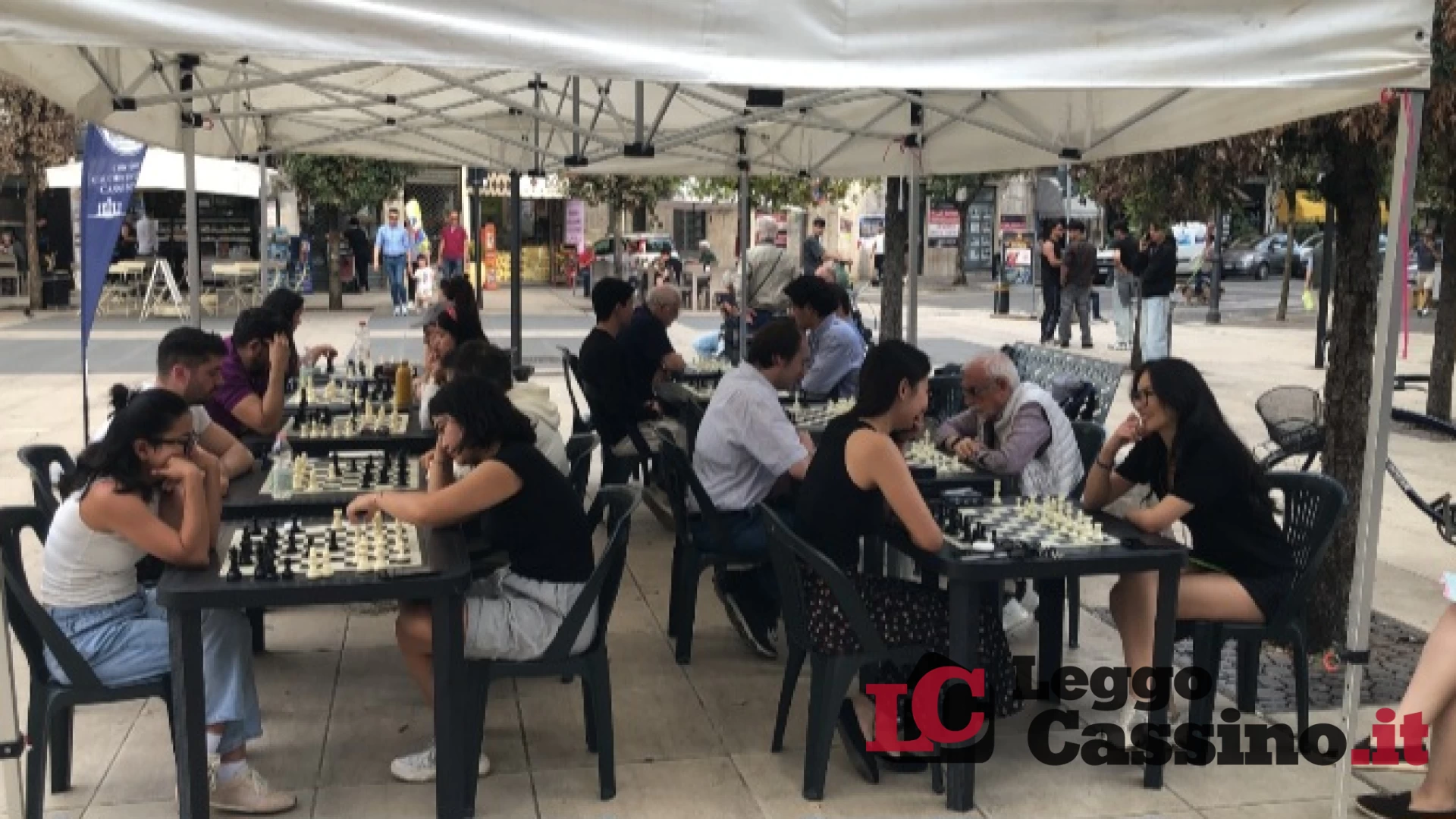 Cassino, successo per "Scacchi in Piazza": il gioco che unisce generazioni e allena la mente