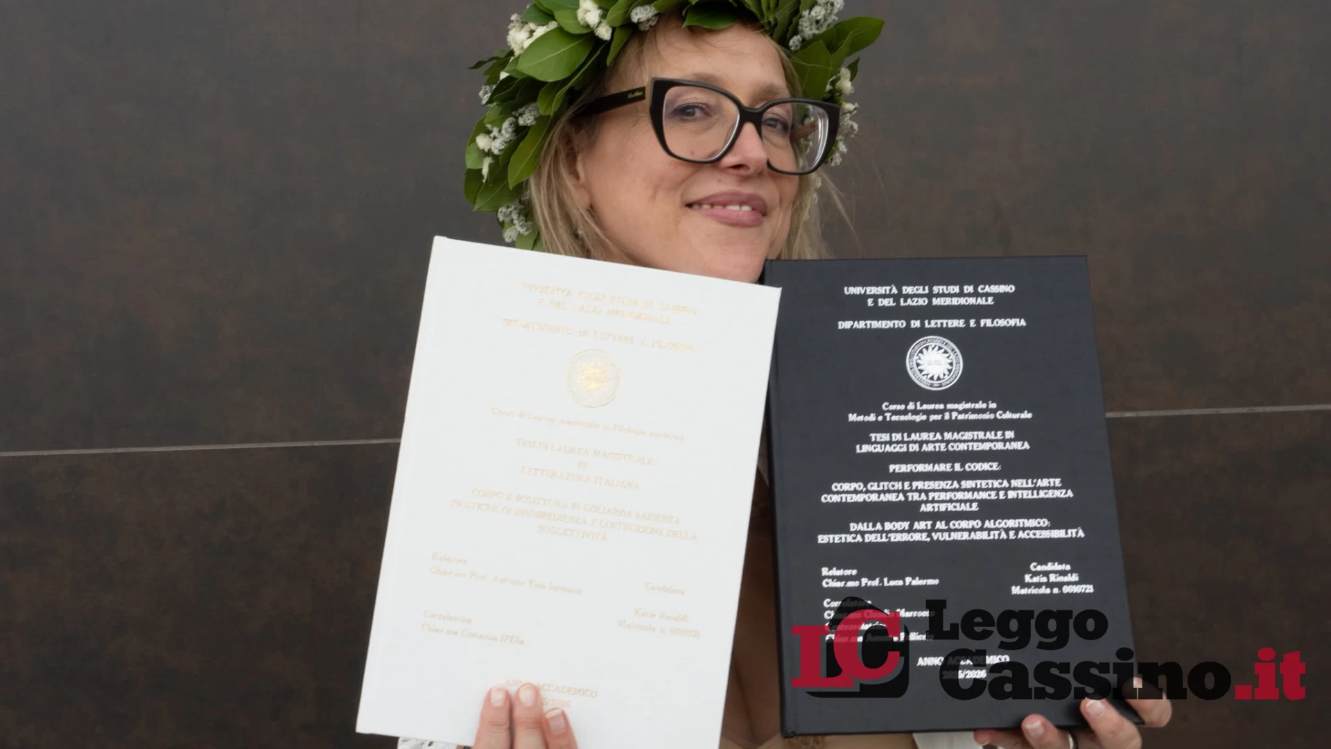 Due lauree magistrali in due giorni a 50 anni: la straordina...