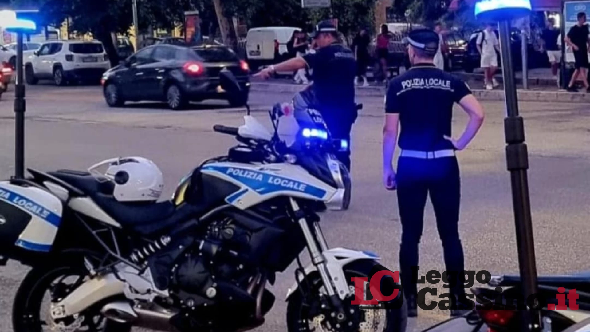 Cassino, incidente in centro e fuga: pirata della strada rintracciato e denunciato dalla Polizia Locale