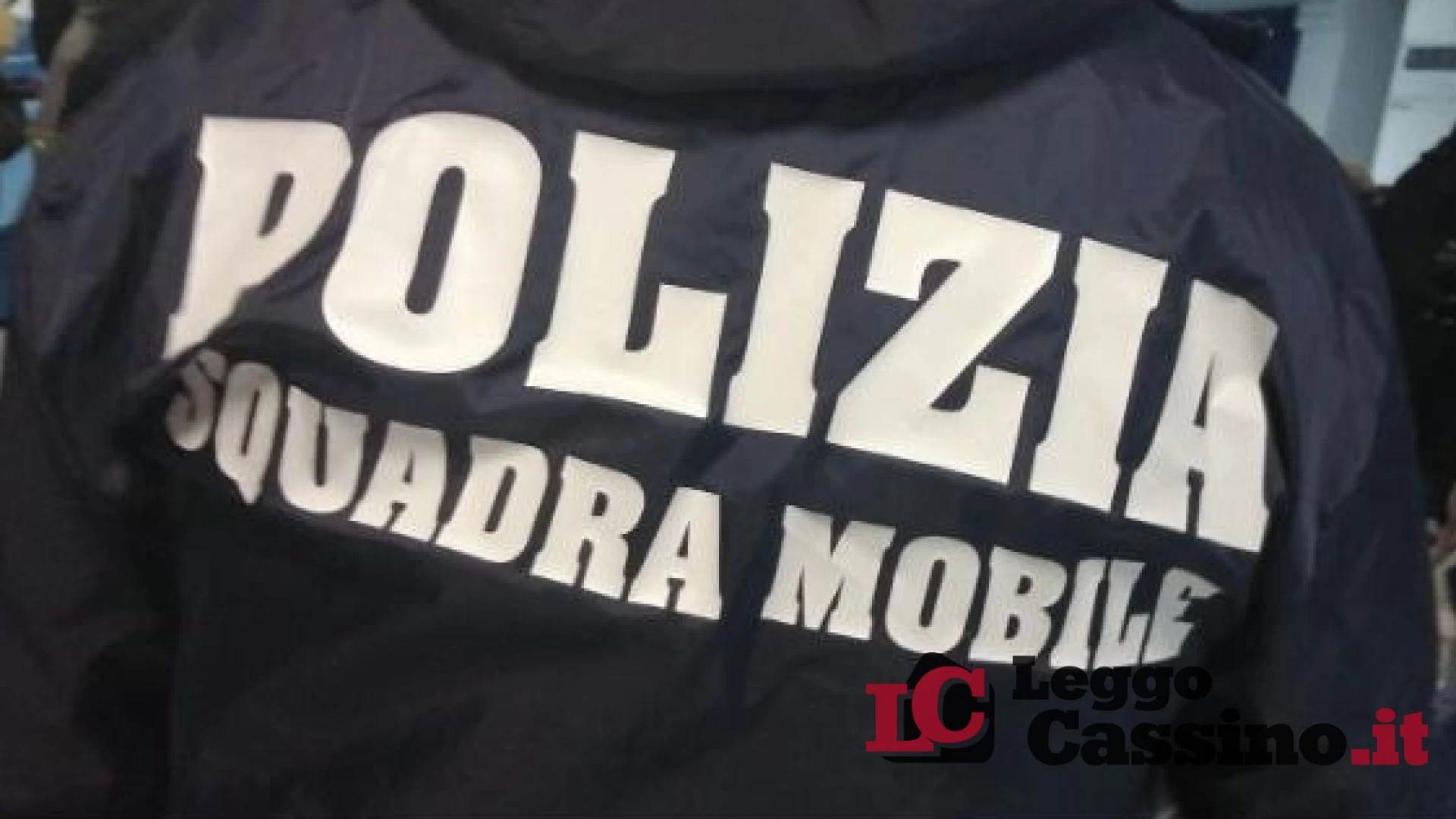 Truffa del falso operatore di Polizia: arrestate due donne dopo un inseguimento in autostrada
